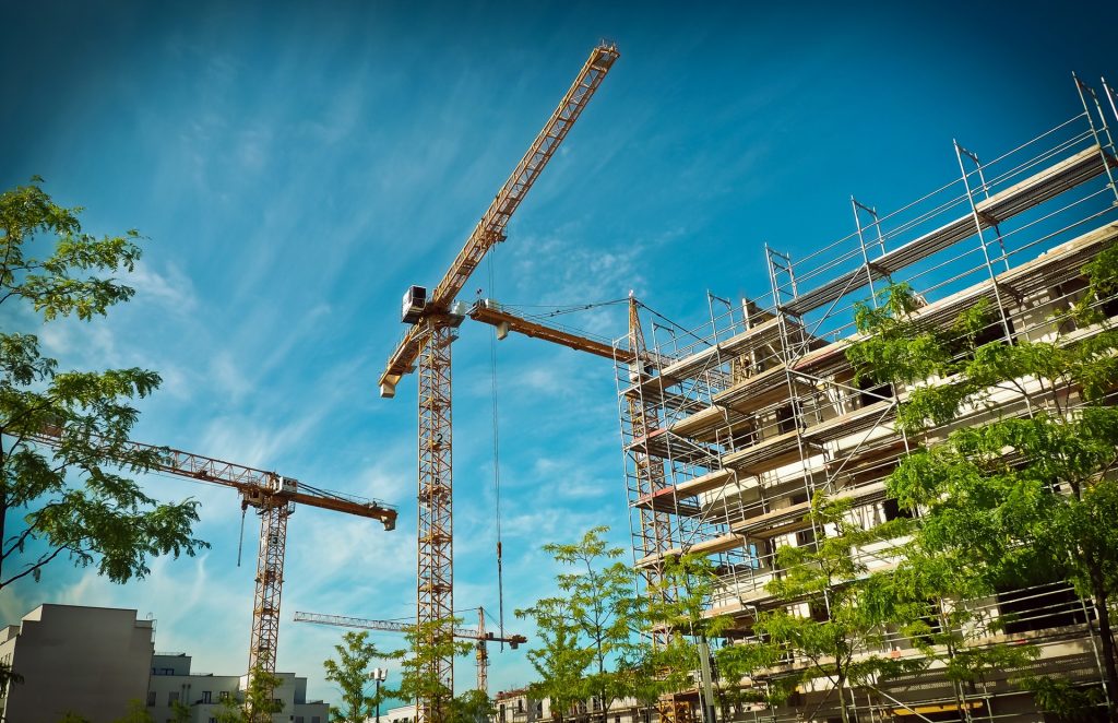 The Crucial Role of Construction Project Managers: Maximizing Efficiency and Quality